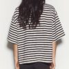 Boxy-T-Shirt mit kurzen Ärmeln