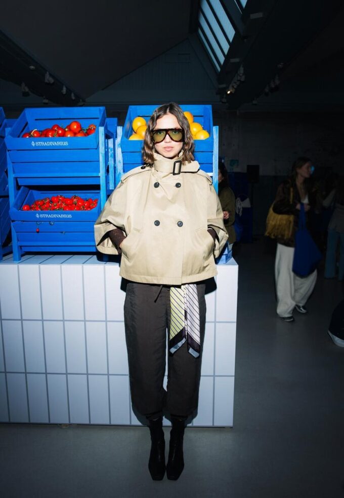 Cape-Trenchcoat Cape-Trenchcoat
