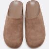 Clogs aus Kunstwildleder