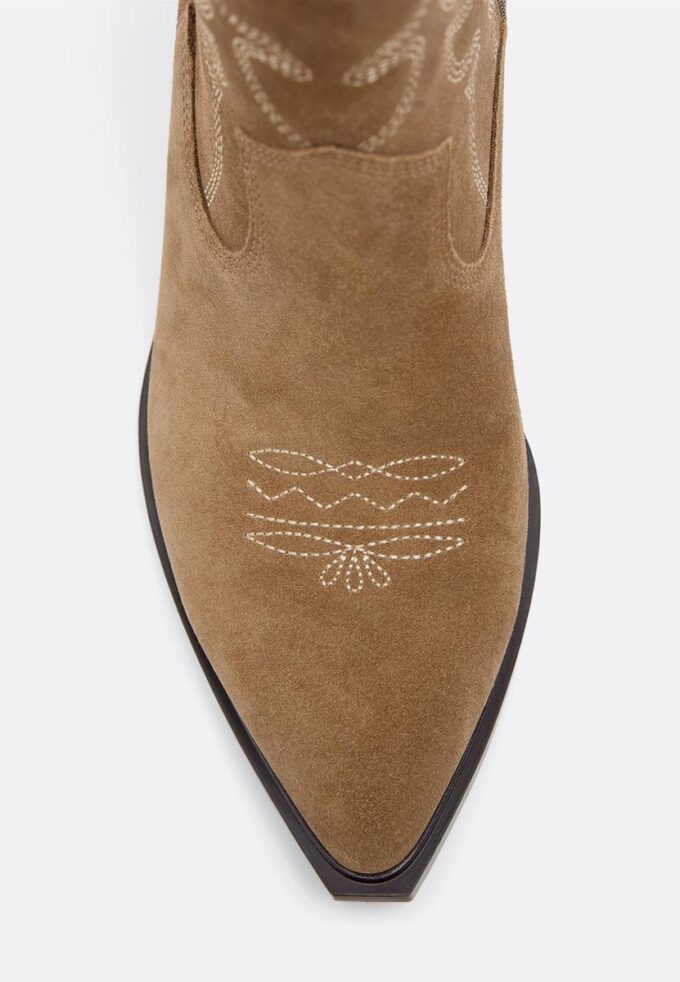 Cowboy-Stiefeletten aus Leder mit Absatz