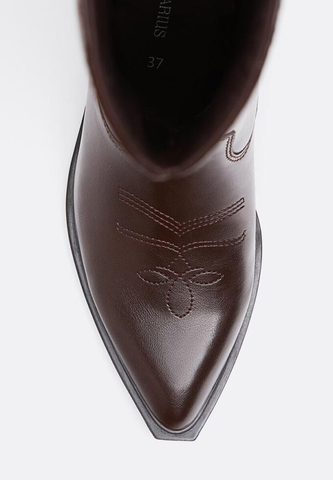 Cowboystiefel mit Absatz