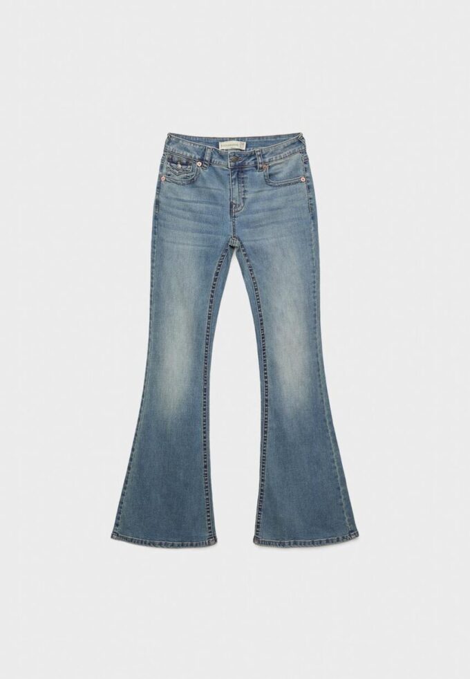 D04 Low-Rise-Jeans mit Flared-Bein