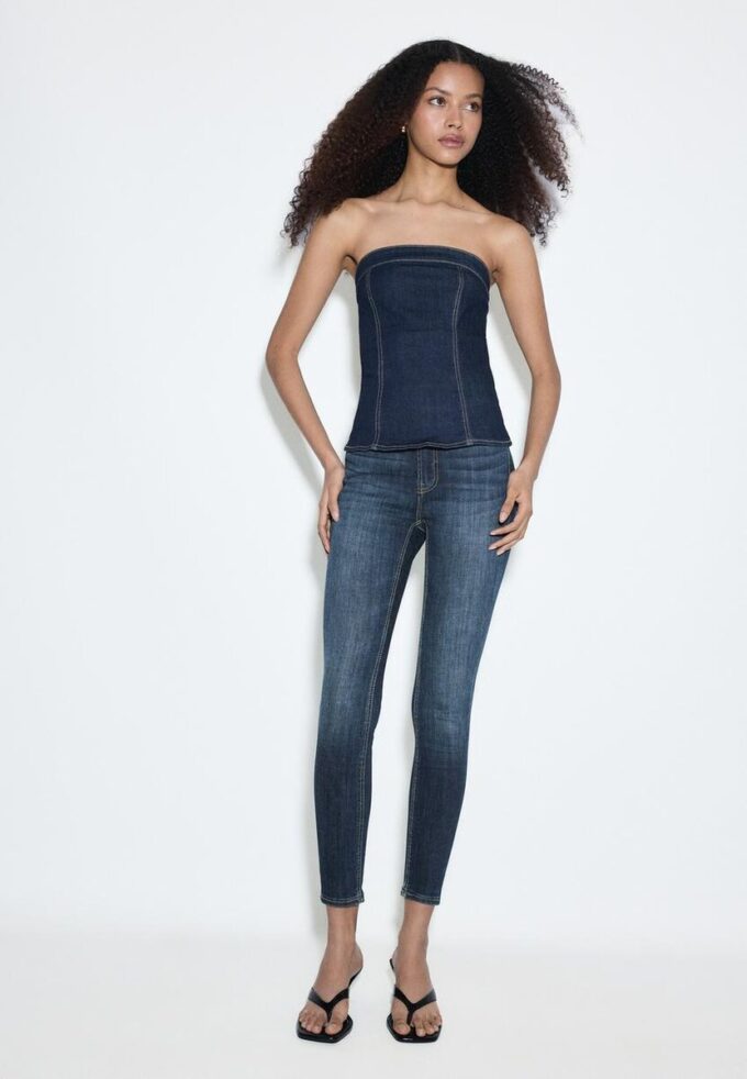 D07 Skinny-Jeans mit normaler Leibhöhe