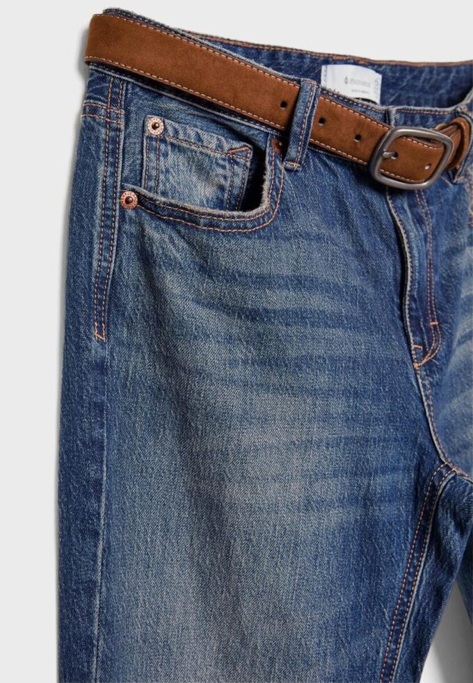 D68 Boot-Cut-Jeans mit Gürtel