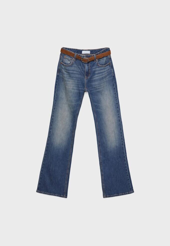 D68 Boot-Cut-Jeans mit Gürtel