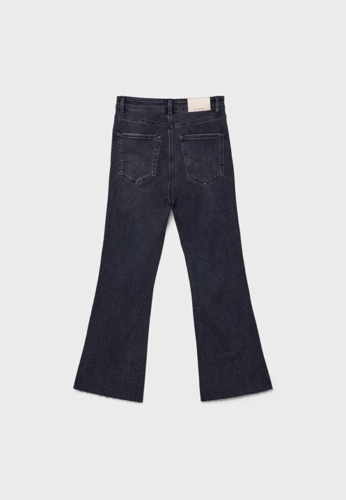 D78 Kurze Flared Jeans