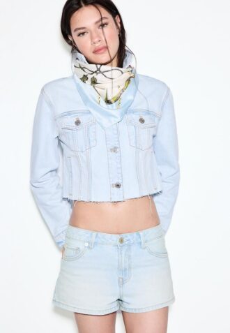 D79 Shorts mit niedriger Taille