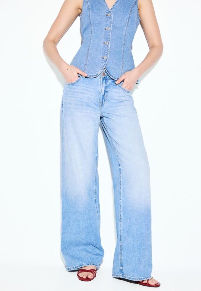 D91 Low-Waist-Jeans mit Wide Leg