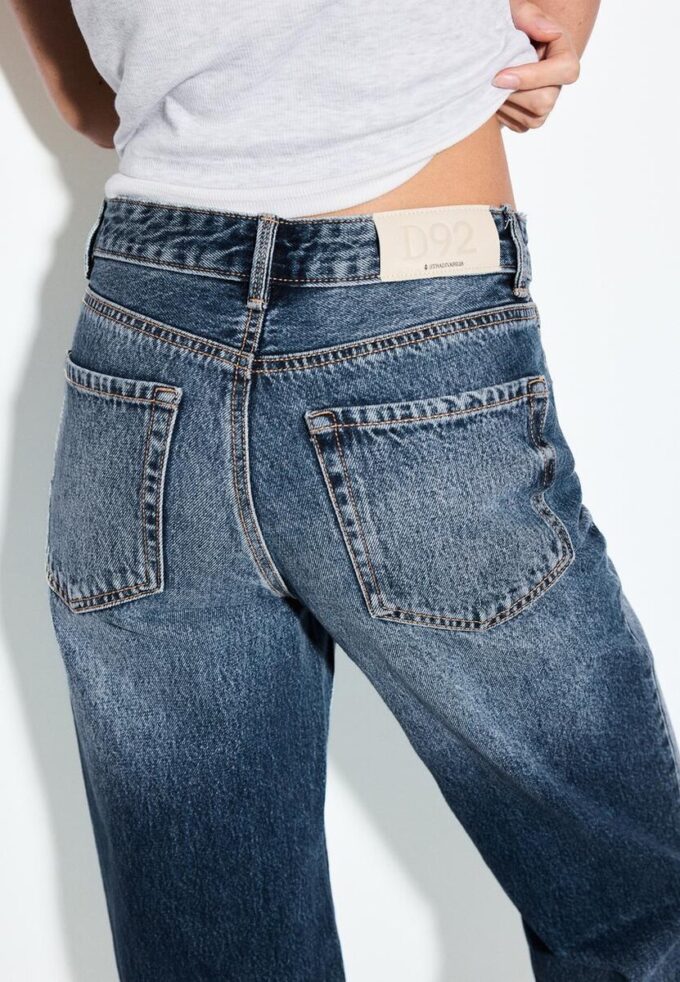 D92 Straight Wide Leg Jeans