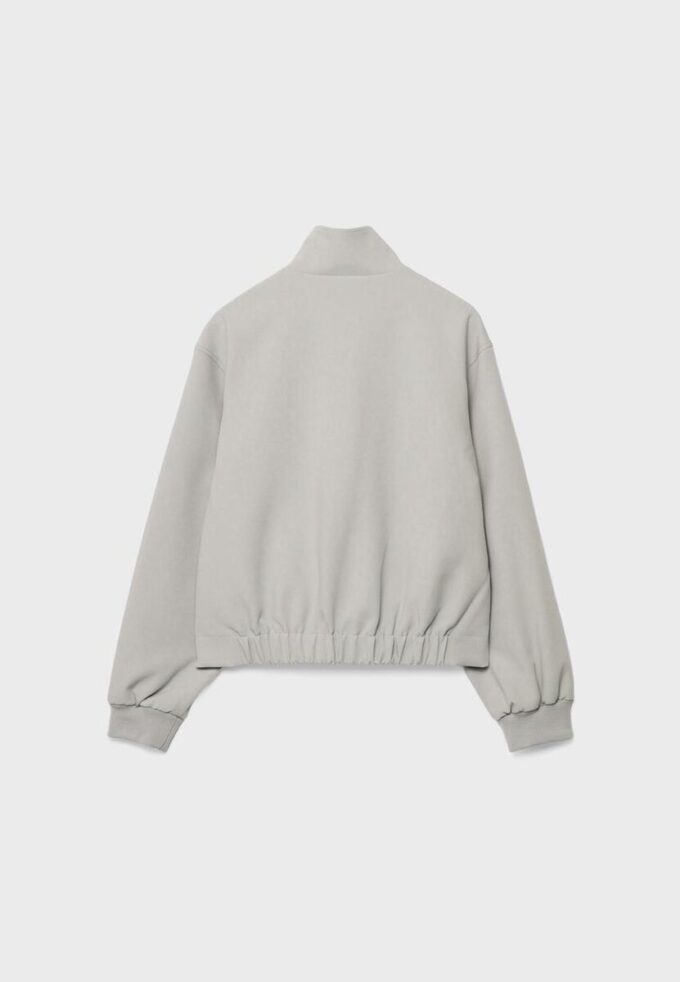 Daunenjacke mit hohem Kragen