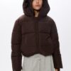 Einfache Daunenjacke mit Kapuze