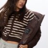 Einfache Daunenjacke mit Kapuze
