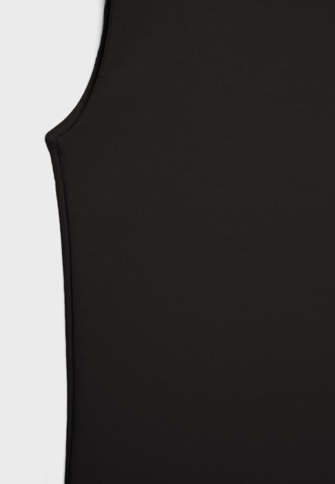Einfaches ärmelloses T-Shirt aus der Basics-Kollektion