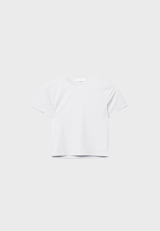 Einfaches T-Shirt aus Polyamid Einfaches T-Shirt aus Polyamid
