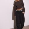 Elegante Baggy-Hose mit Nahtdetails