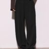 Elegante Baggy-Hose mit Nahtdetails