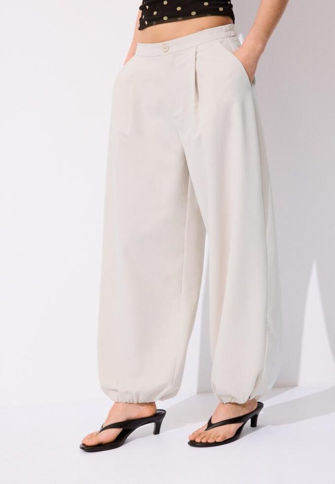 Elegante Hose im Balloon Fit-Schnitt Elegante Hose im Balloon Fit-Schnitt