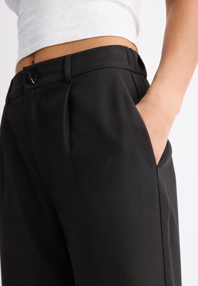 Elegante Hose mit geradem Bein