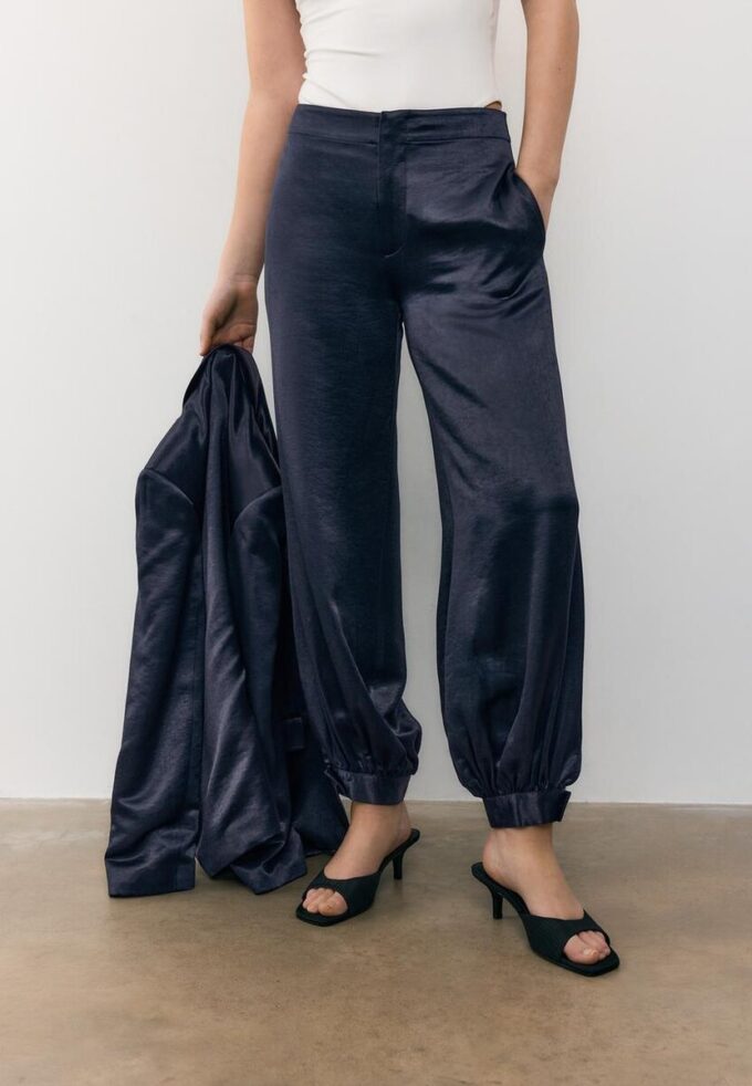Elegante Satin-Ballon-Hose