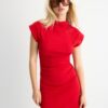 Figurbetontes kurzes Kleid mit Rüschen Figurbetontes kurzes Kleid mit Rüschen