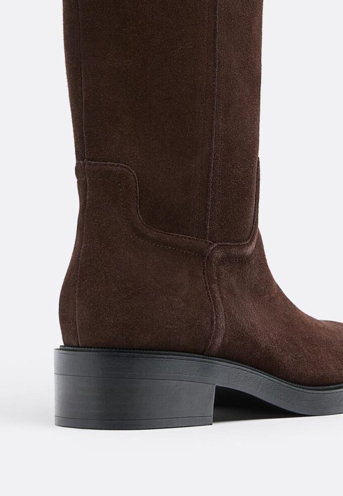 Flache Reitstiefel aus Leder Flache Reitstiefel aus Leder