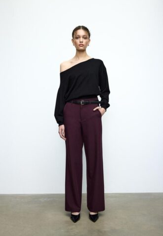 Fließende, elegante Hose mit geradem Bein und Gürtel