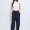 Fließende, elegante Hose mit geradem Bein und Gürtel