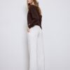 Fließende, elegante Hose mit geradem Bein und Gürtel