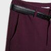 Fließende, elegante Hose mit geradem Bein und Gürtel