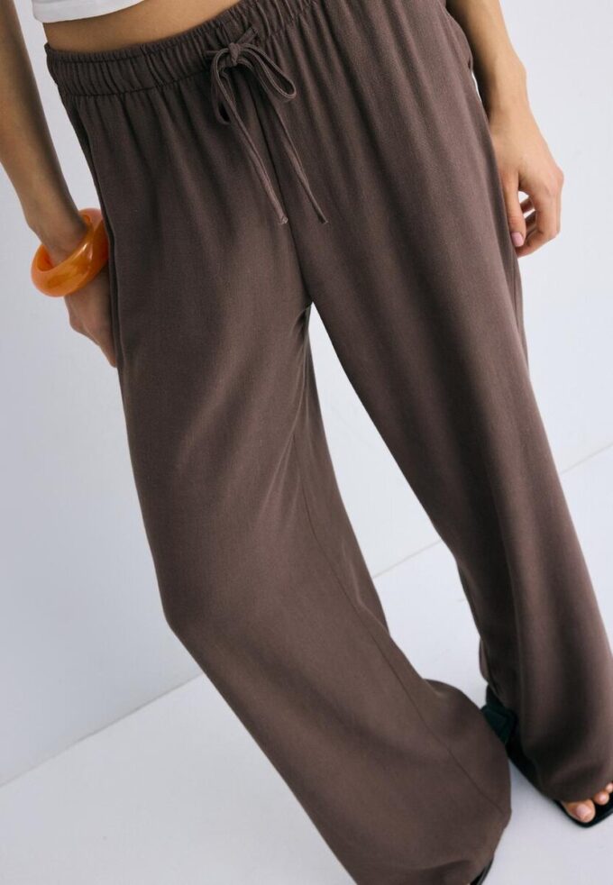 Fließende Hose in Leinenoptik Fließende Hose in Leinenoptik