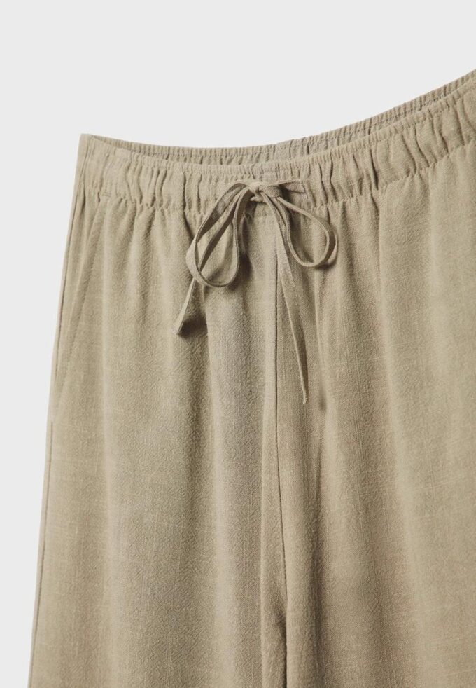 Fließende Hose in Leinenoptik Fließende Hose in Leinenoptik
