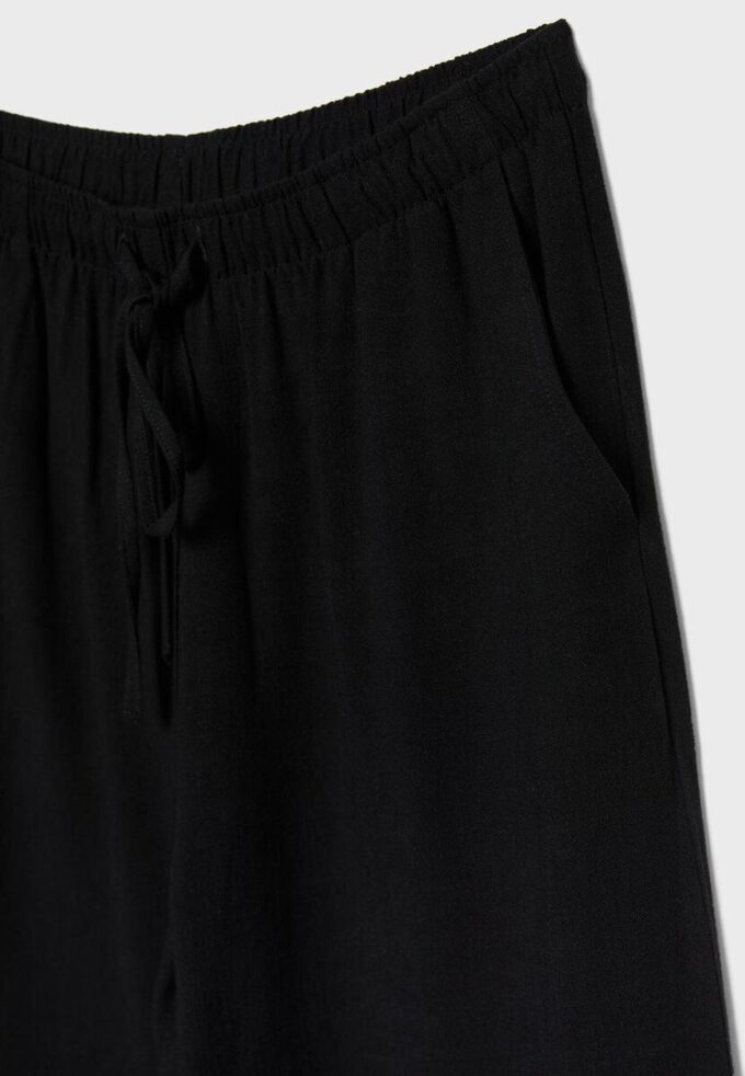 Fließende Hose in Leinenoptik