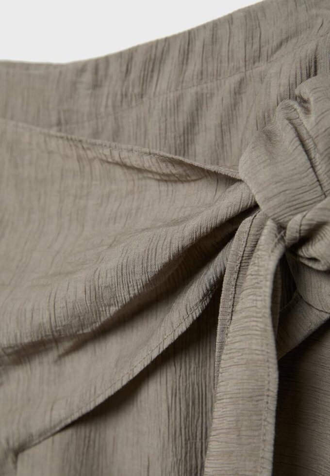 Fließende Sarong-Hose Fließende Sarong-Hose