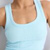Geripptes T-Shirt mit Racerback Geripptes T-Shirt mit Racerback