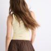 Geripptes T-Shirt mit Racerback Geripptes T-Shirt mit Racerback