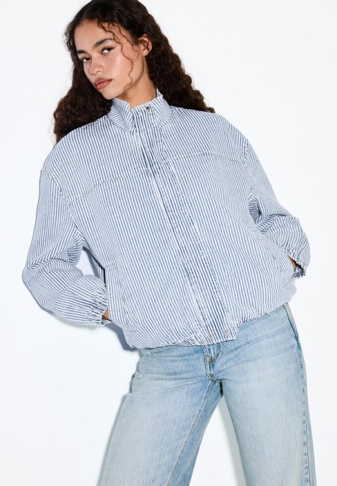 Gestreifte Jeansjacke