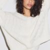Gestrickte Strickjacke mit Knopfleiste
