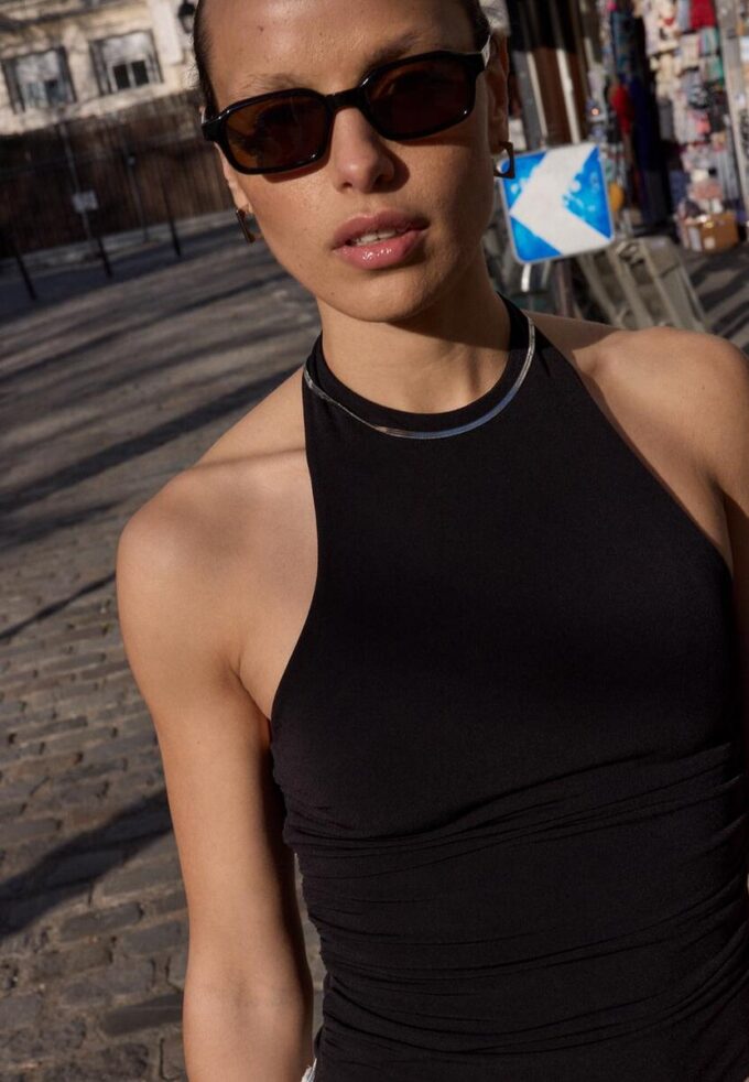 Halter-Body Halter-Body