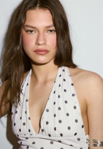 Halter-Oberteil aus Netzstoff mit Polka-Dots