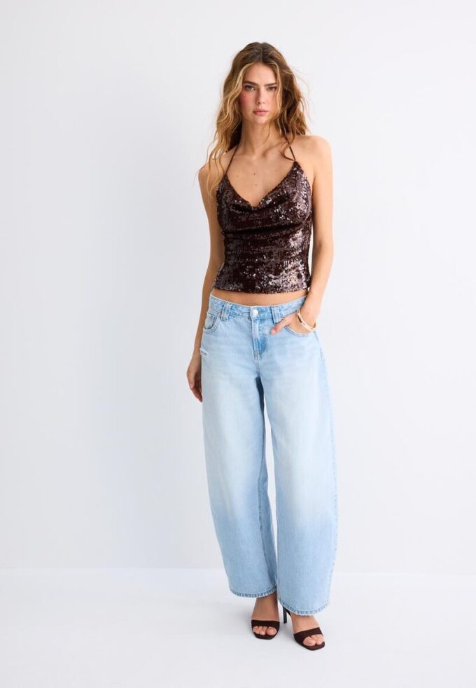 Halter-Oberteil mit Pailletten Halter-Oberteil mit Pailletten