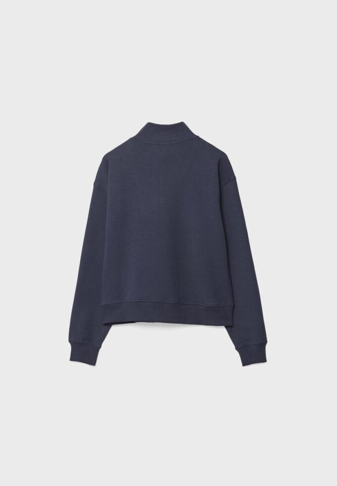 Hochgeschlossenes Sweatshirt mit Reißverschluss Hochgeschlossenes Sweatshirt mit Reißverschluss