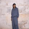 Hoodie mit Nieten und Stickerei