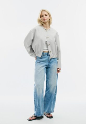 Jacke mit Puffärmeln und Rundhalsausschnitt