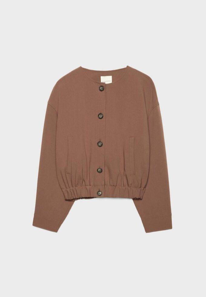 Jacke mit Puffärmeln und Rundhalsausschnitt Jacke mit Puffärmeln und Rundhalsausschnitt