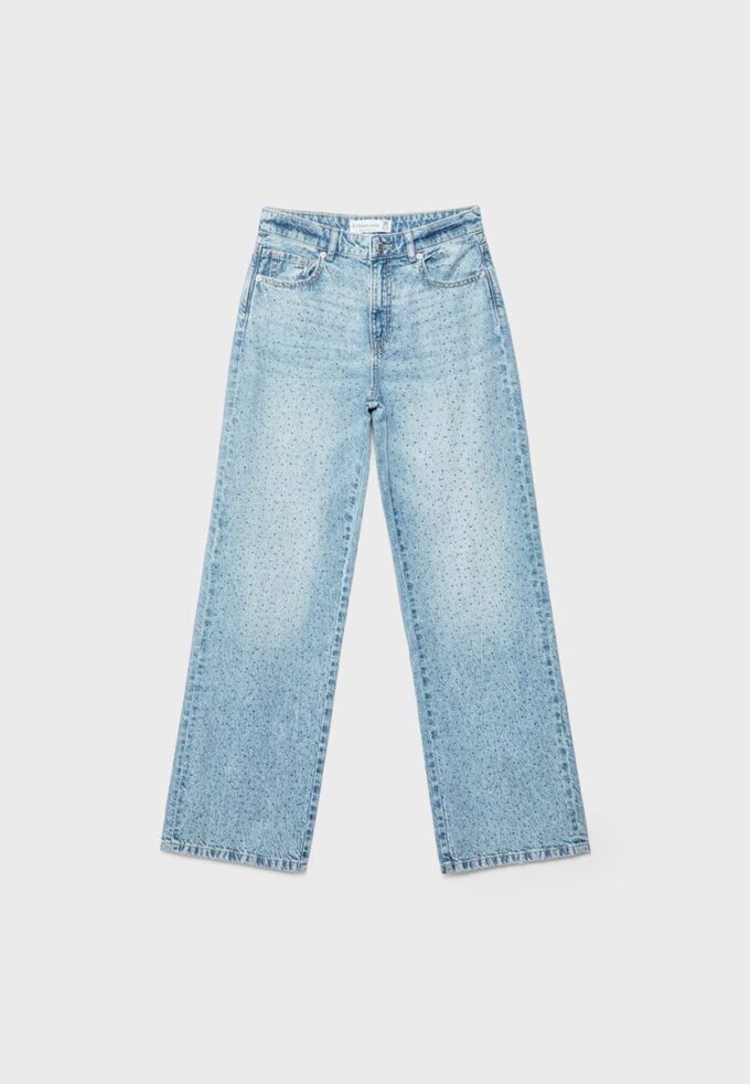 Jeans in gerader Passform mit Strasssteinen