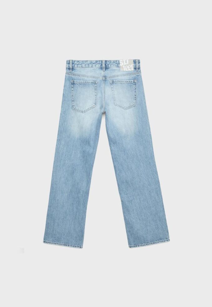 Jeans mit geradem Bein und niedriger Leibhöhe