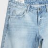 Jeans mit geradem Bein und niedriger Leibhöhe