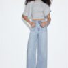 Jeans mit geradem Bein und Taschen Jeans mit geradem Bein und Taschen