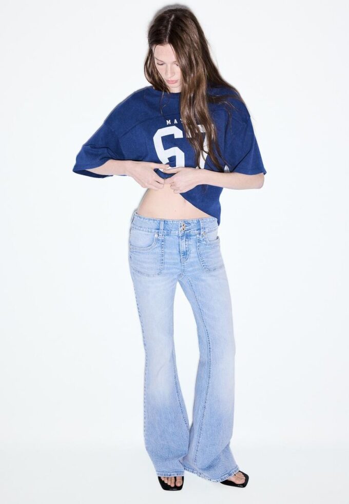 Jeans mit niedriger Leibhöhe und Nahttaschen