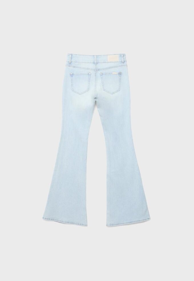 Jeans mit niedriger Leibhöhe und Nahttaschen